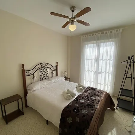 Atico Terraza 65m. Playa, Piscina, A/c, Wifi 아파트 *