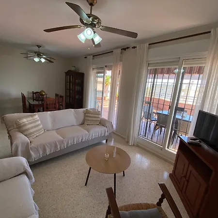 아파트 Atico Terraza 65m. Playa, Piscina, A/c, Wifi
